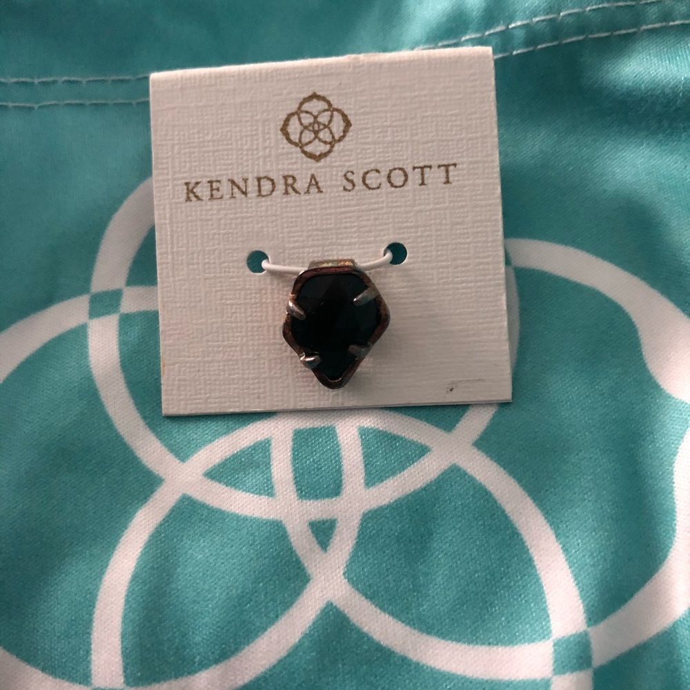 Black Stone Kendra Scott Charm